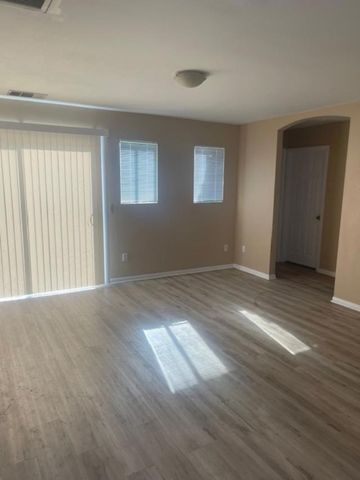 68093 Calle Las Tiendas, Desert Hot Springs, CA 92240