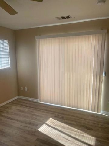 68093 Calle Las Tiendas, Desert Hot Springs, CA 92240