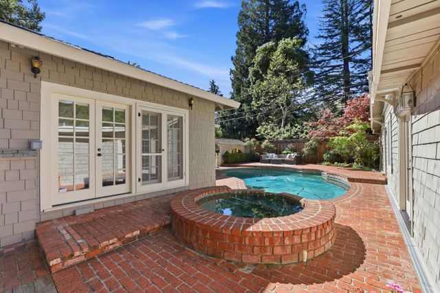 203 Alexander Avenue, Los Gatos, CA 95030