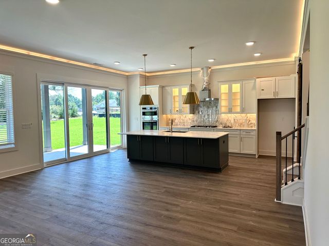 7950 Grand Meadow Run, Gainesville, GA 30506