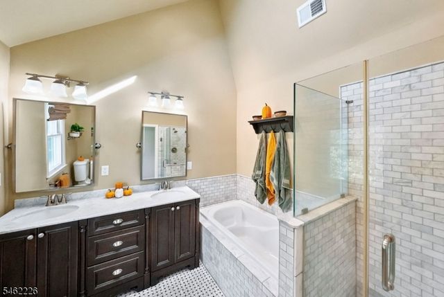 111 Mount Airy Harbourton Rd, West Amwell Twp., NJ 08530