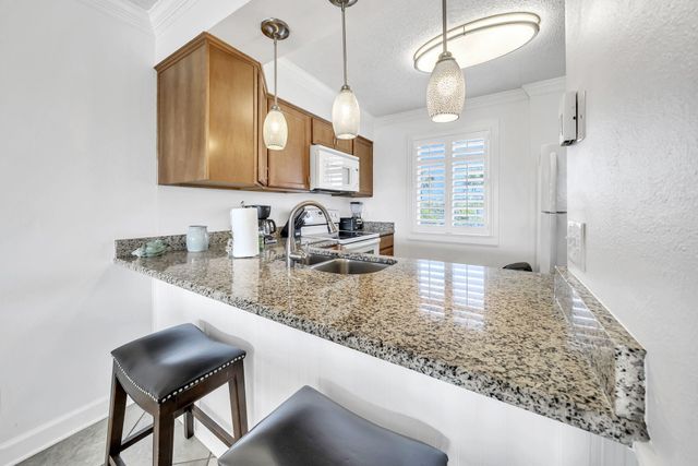 502 Gulf Shore Drive 203, Destin, FL 32541