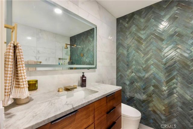 1735 N Fuller Avenue 445, Los Angeles, CA 90046
