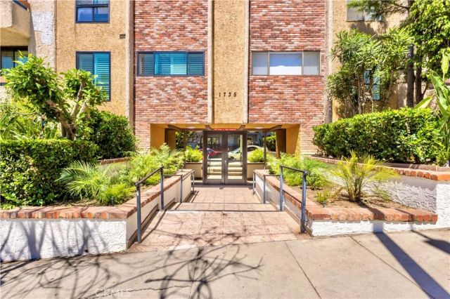1735 N Fuller Avenue 445, Los Angeles, CA 90046