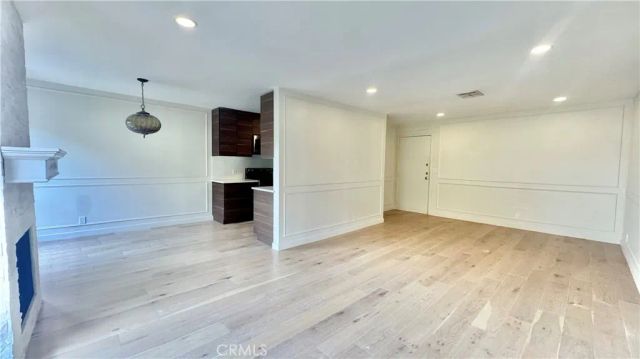 1735 N Fuller Avenue 445, Los Angeles, CA 90046
