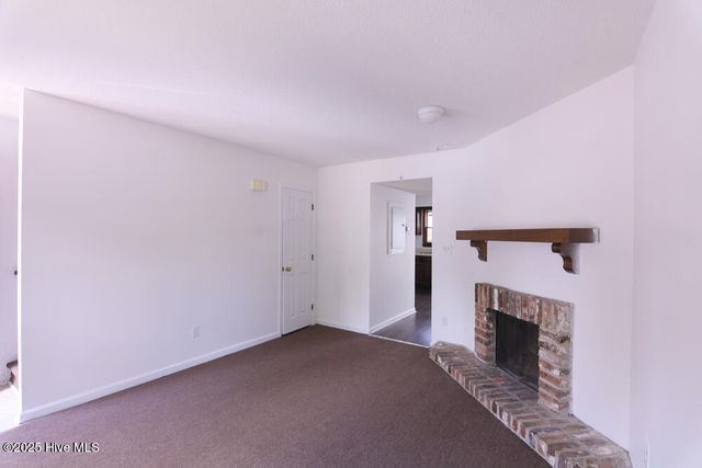 309 Kristin Drive C, Greenville, NC 27834