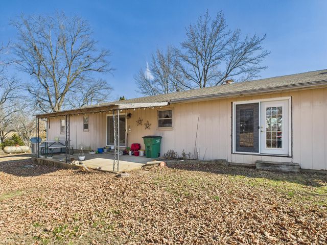 3079 Highway M, Cabool, MO 65689