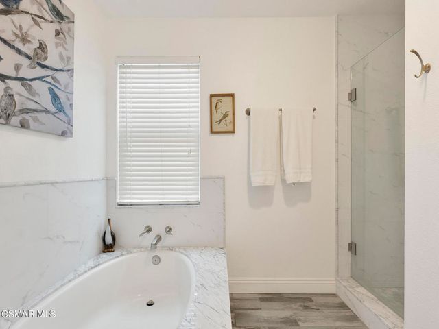 282 Hunters Point Drive, Thousand Oaks, CA 91361