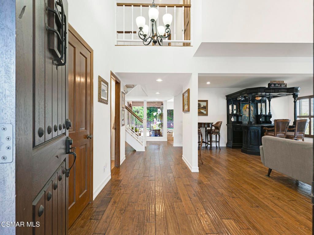 282 Hunters Point Drive, Thousand Oaks, CA 91361 — photo 3
