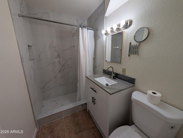 810 W 12TH Street, Tempe, AZ 85281