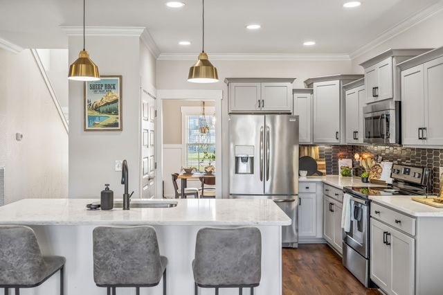 209 Cora Beth Ct, Lascassas, TN 37085