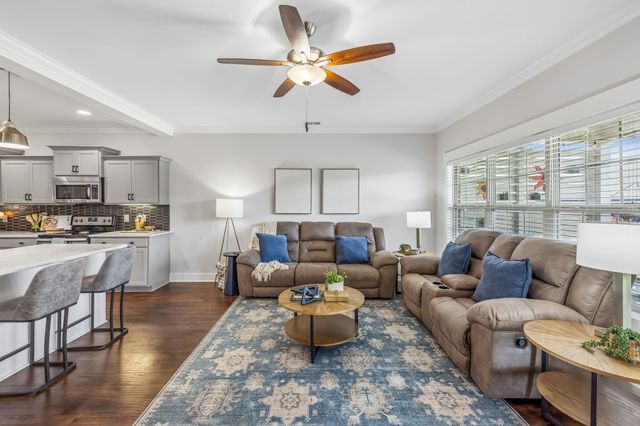 209 Cora Beth Ct, Lascassas, TN 37085