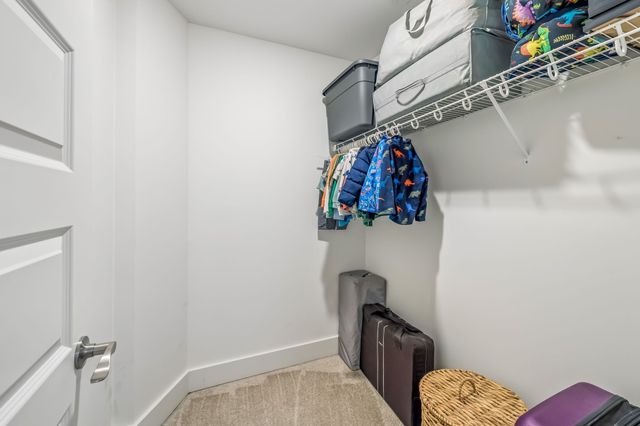 209 Cora Beth Ct, Lascassas, TN 37085