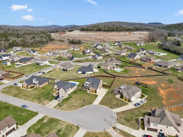 209 Cora Beth Ct, Lascassas, TN 37085