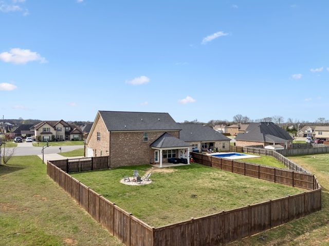 209 Cora Beth Ct, Lascassas, TN 37085