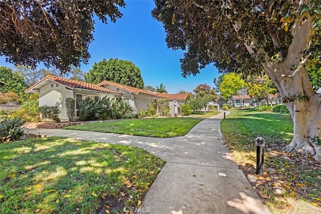 2365 Via Mariposa East C, Laguna Woods, CA 92637