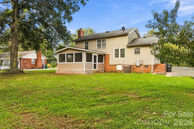 2711 Johnny Reb Lane, Charlotte, NC 28273