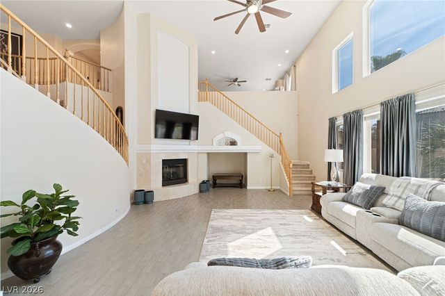 8929 Glenistar Gate Avenue, Las Vegas, NV 89143