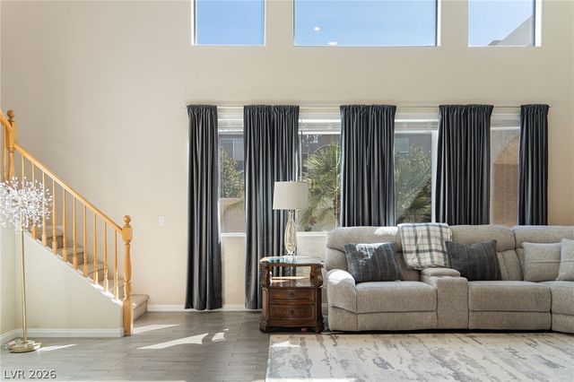 8929 Glenistar Gate Avenue, Las Vegas, NV 89143