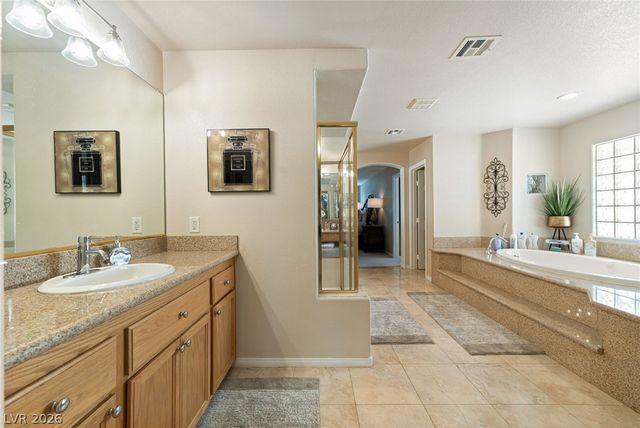 8929 Glenistar Gate Avenue, Las Vegas, NV 89143