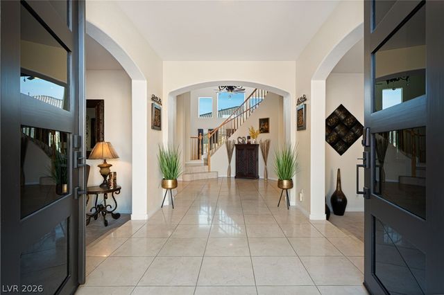 8929 Glenistar Gate Avenue, Las Vegas, NV 89143