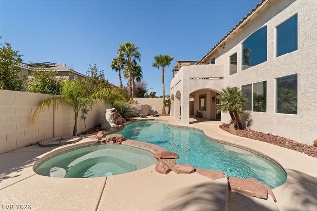 8929 Glenistar Gate Avenue, Las Vegas, NV 89143