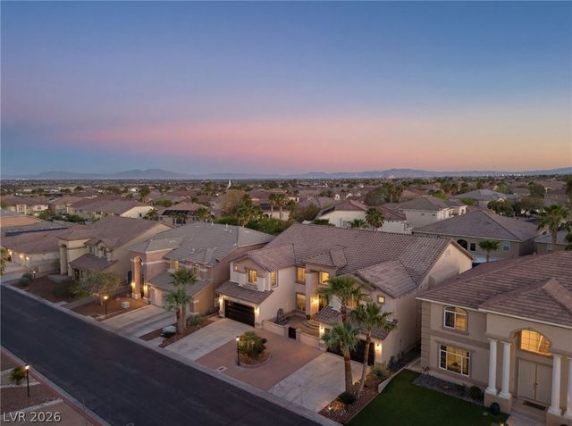 8929 Glenistar Gate Avenue, Las Vegas, NV 89143