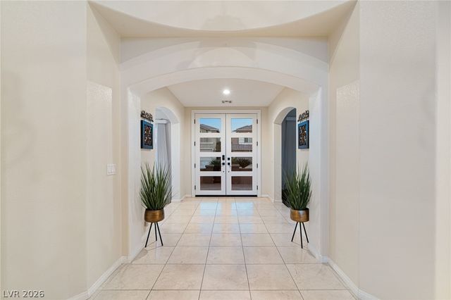 8929 Glenistar Gate Avenue, Las Vegas, NV 89143