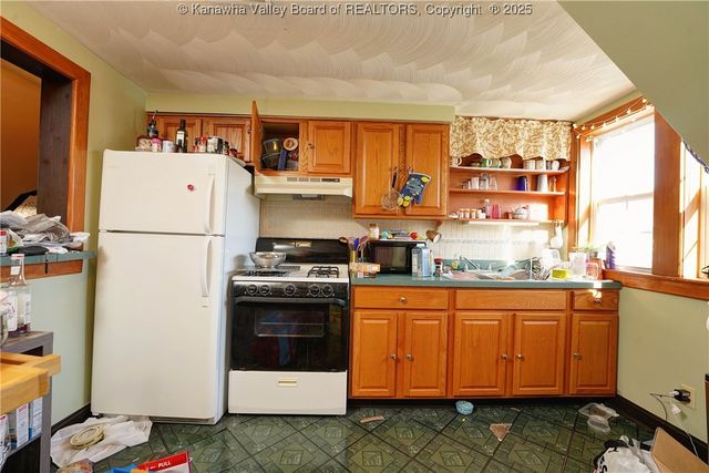 1636 Kanawha Boulevard E, Charleston, WV 25311