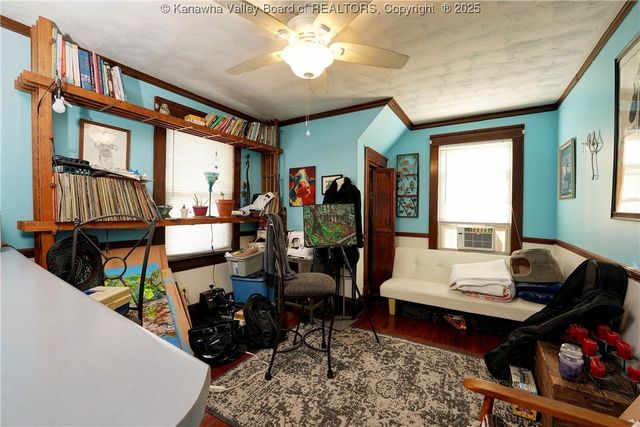 1636 Kanawha Boulevard E, Charleston, WV 25311