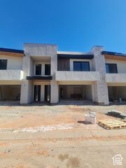 5238 W 2480 S #137, Hurricane, UT 84737