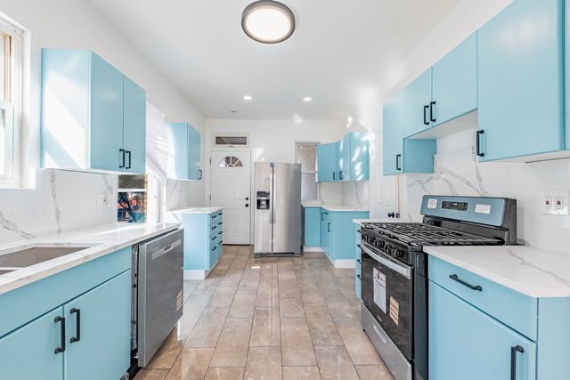 8624 S Throop Street, Chicago, IL 60620