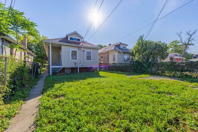 8624 S Throop Street, Chicago, IL 60620