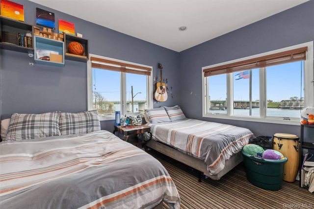 125 Beach 3rd Street, Far Rockaway, NY 11691