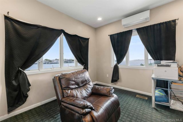 125 Beach 3rd Street, Far Rockaway, NY 11691