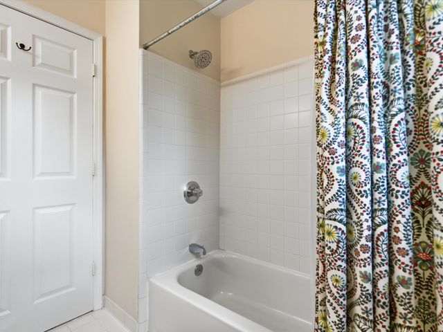 2159 Spring Ridge Drive, Ann Arbor, MI 48103