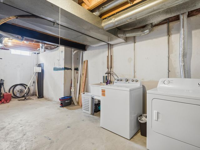 2159 Spring Ridge Drive, Ann Arbor, MI 48103