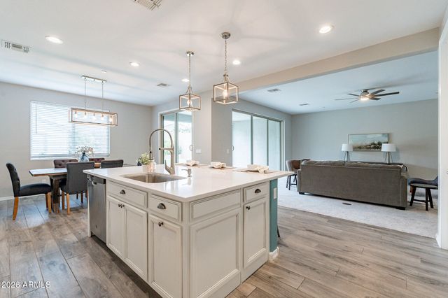 11628 W ANDREW Lane, Peoria, AZ 85383