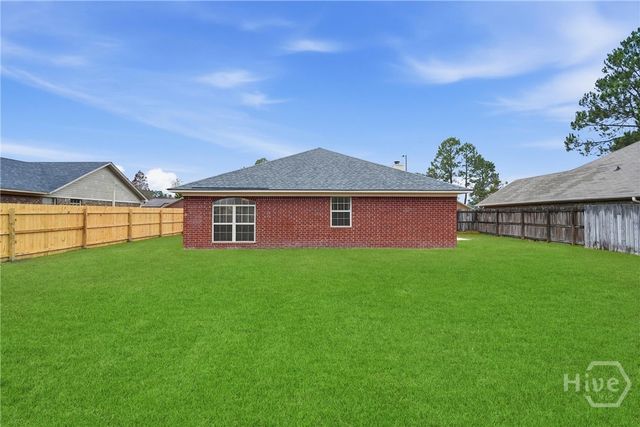 2124 Walberg Drive, Hinesville, GA 31313