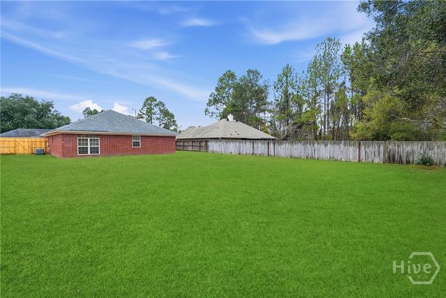 2124 Walberg Drive, Hinesville, GA 31313