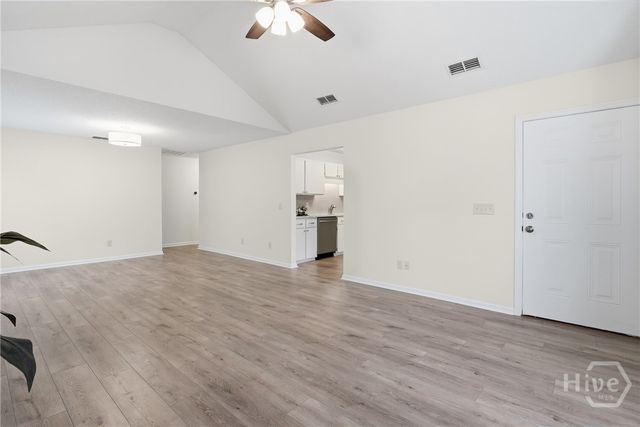 2124 Walberg Drive, Hinesville, GA 31313