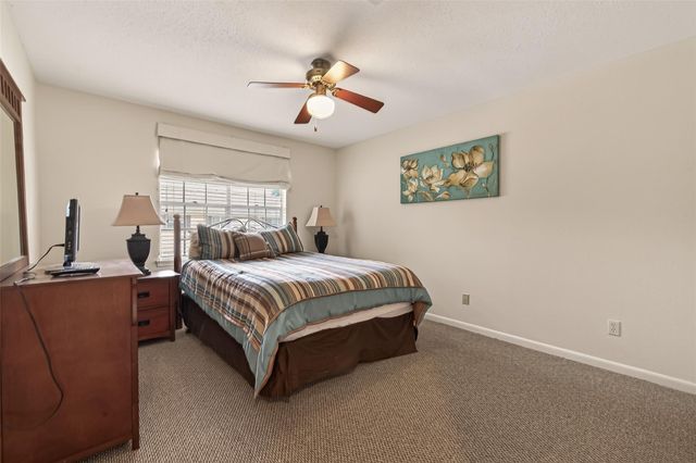 5826 Doliver Drive 55, Houston, TX 77057