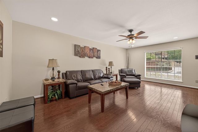 5826 Doliver Drive 55, Houston, TX 77057