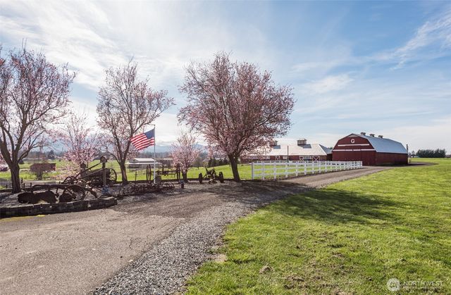 4596 Woodcock Road, Sequim, WA 98382