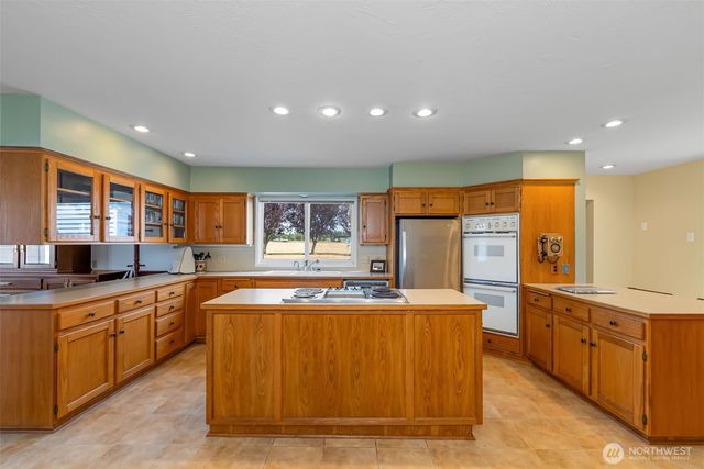 4596 Woodcock Road, Sequim, WA 98382