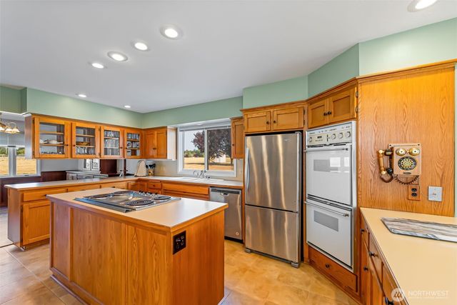 4596 Woodcock Road, Sequim, WA 98382