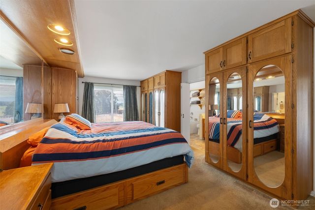 4596 Woodcock Road, Sequim, WA 98382