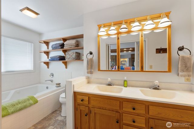 4596 Woodcock Road, Sequim, WA 98382