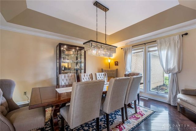 130 Heatherwoode Circle, Springboro, OH 45066