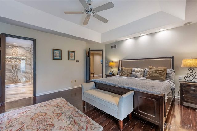 130 Heatherwoode Circle, Springboro, OH 45066